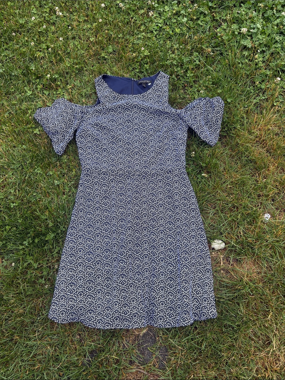 Women’s Navy Cold-Shoulder Floral Dress